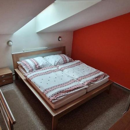 Boutique Penzion Slovenska - Penzion Bella Sicilia Prešov Dış mekan fotoğraf